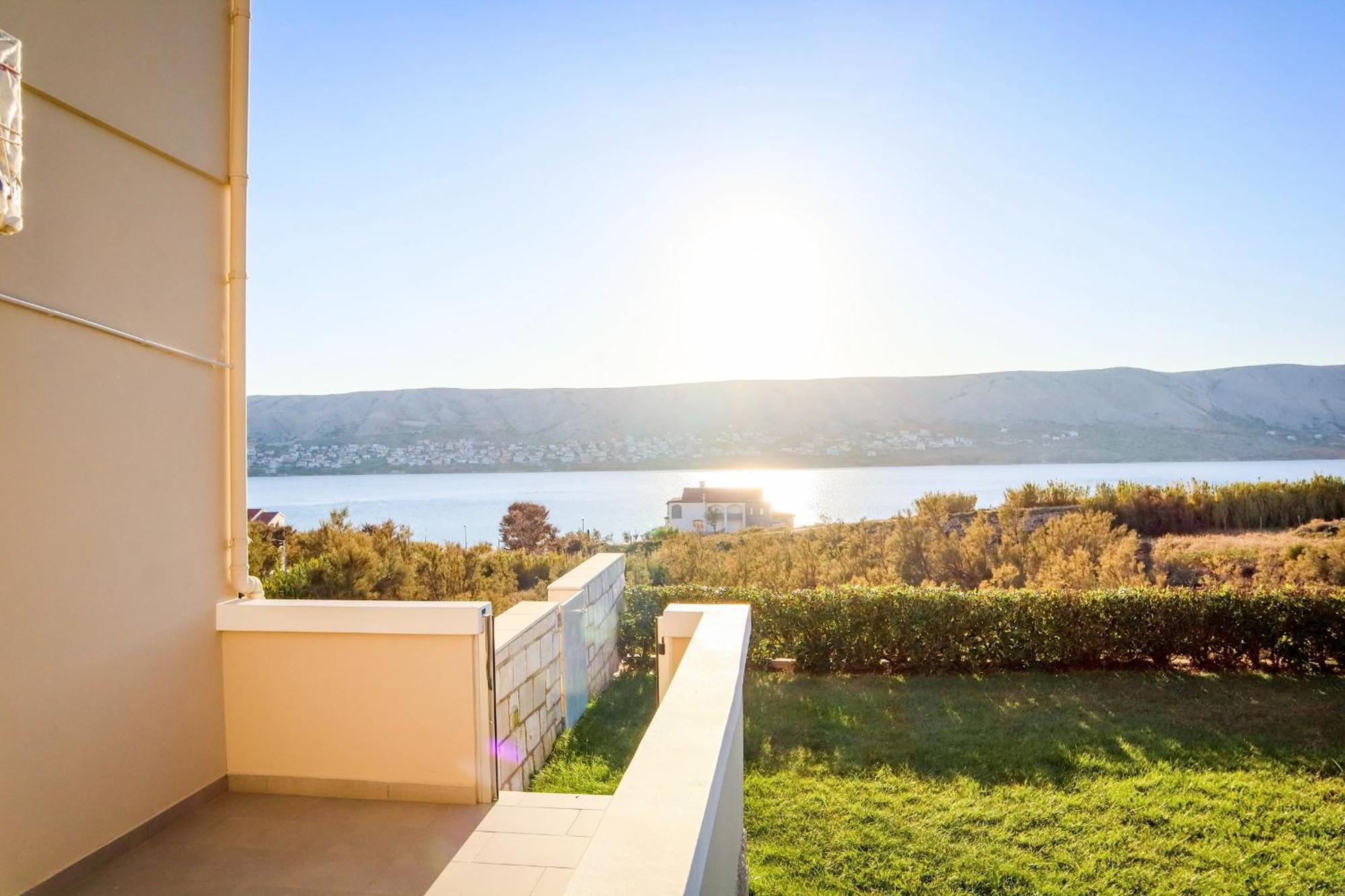 Apartments Basaca Паг Экстерьер фото