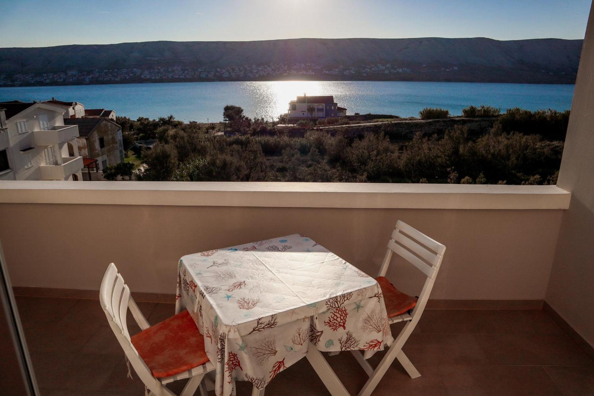 Apartments Basaca Паг Экстерьер фото